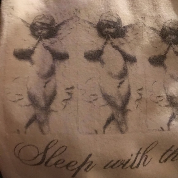 SOLD Vintage cropped tee Sleep With the Angels - Picture 4 of 9